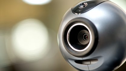 Webcam illusztráció AFP.jpg