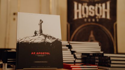 16_9_APOSTOL_ALBUM_BEMUTATO_HJL_09646.jpg